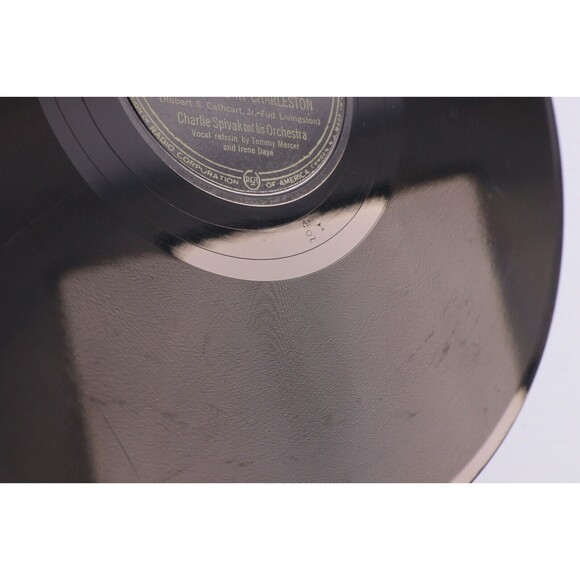 Charlie Spivak, Springtime In Charleston / One Raindrop 10" 78rpm Record 20-2678 - Picture 10 of 16